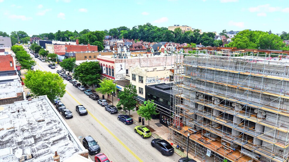 More Photos Of 5818 Forbes Ave, Pittsburgh Supermarket For Sale