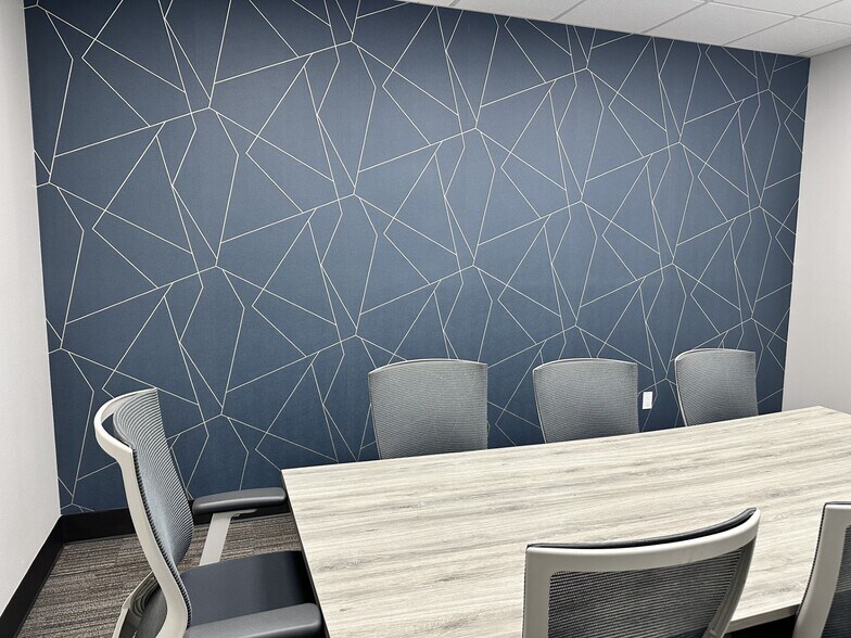 More Photos Of 3029 S Sherwood Forest Blvd, Baton Rouge Office For Sale