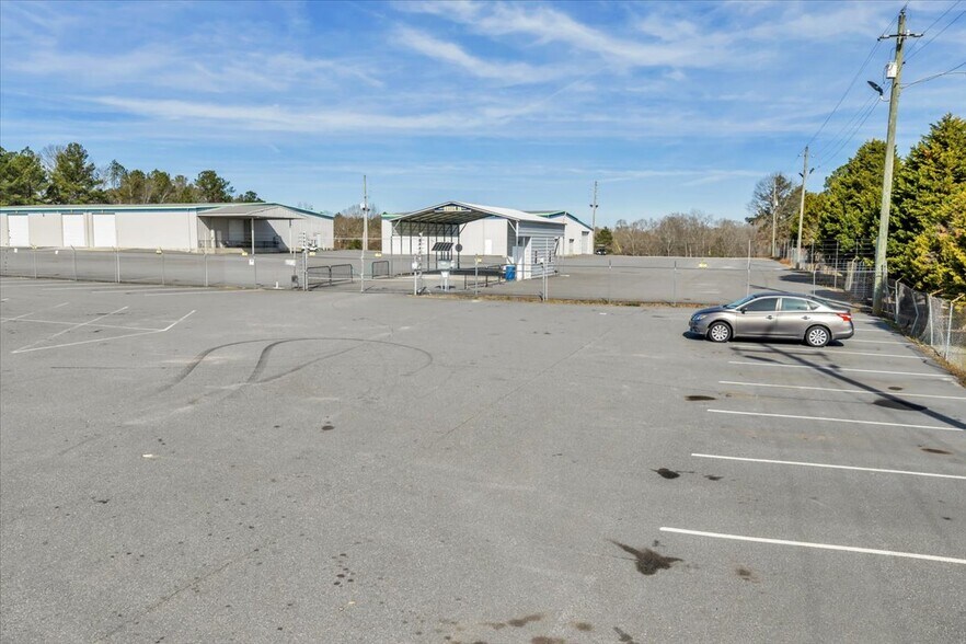 More Photos Of 441 Dunbar Rd, Warner Robins Warehouse For Sale