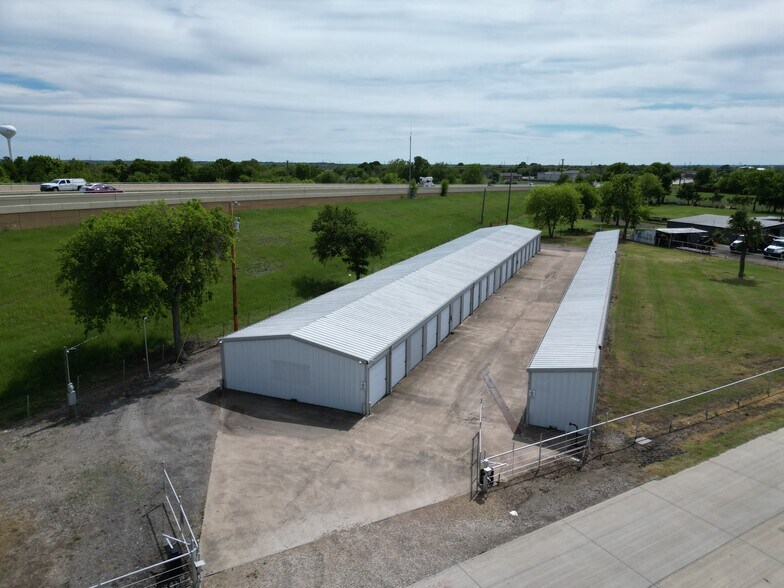Primary Photo Of 208 Moore Ln, Lavon Industrial For Sale