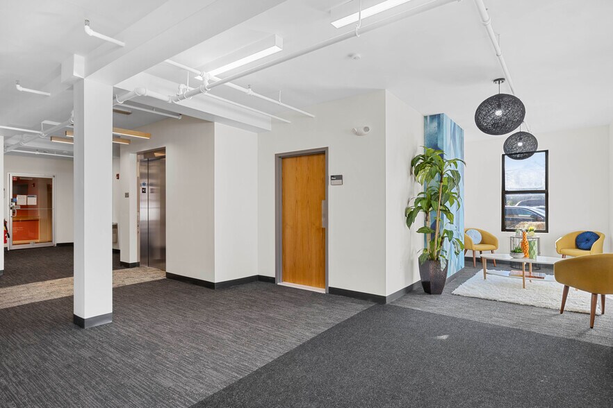 More Photos Of 50 Hunt St, Watertown Office For Lease