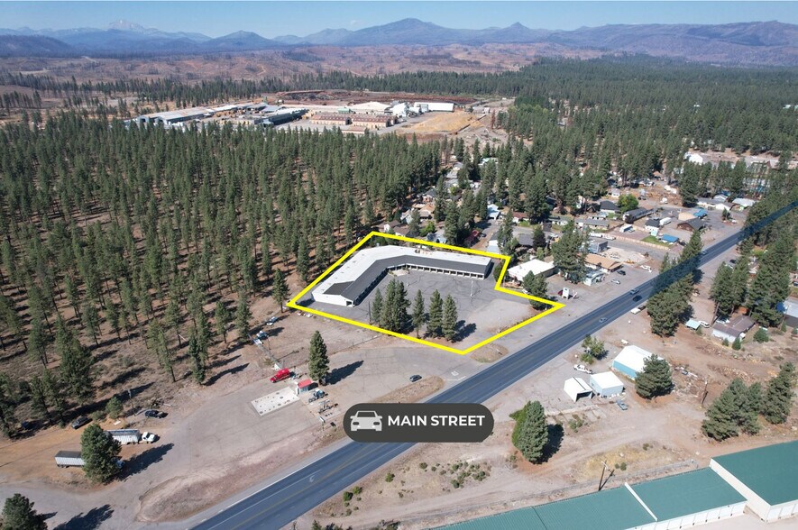 More Photos Of 690 Main St, Chester General Retail For Sale