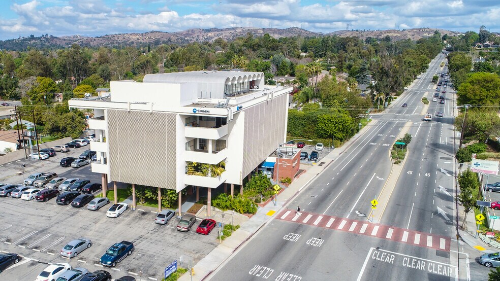More Photos Of 9209 Colima Rd, Whittier Office For Sale