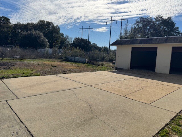 More Photos Of 733 Edge St, Fort Walton Beach Flex For Lease