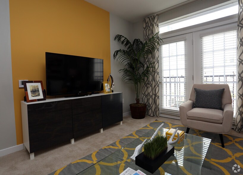 More Photos Of 101 N Wolfe St, Baltimore Apartments For Lease