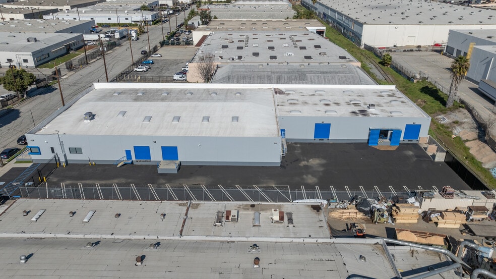 More Photos Of 2854-2856 Supply Ave, Commerce Warehouse For Sale