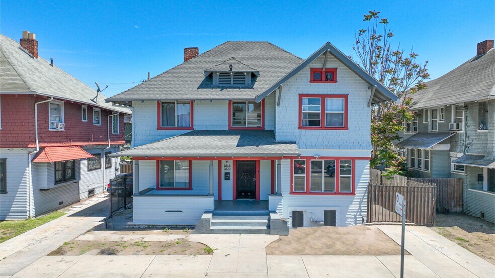 More Photos Of 2818 S Normandie Ave, Los Angeles Multifamily For Sale