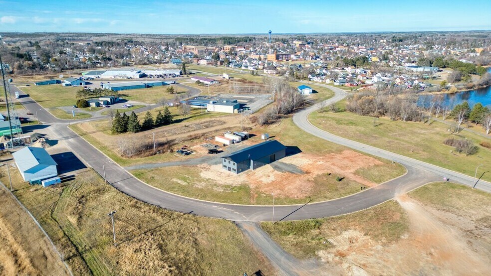 More Photos Of 126 Iron Dr, Chisholm Industrial For Sale