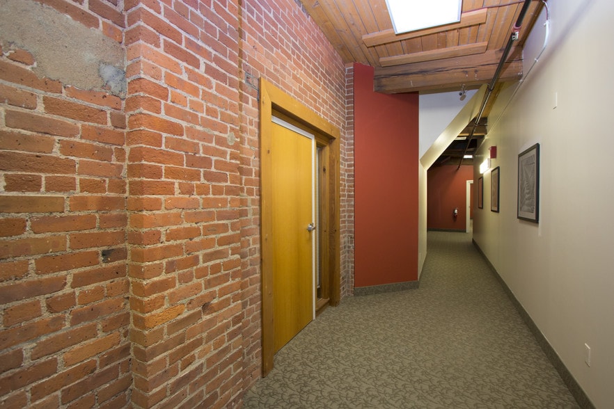 More Photos Of 63 Great Rd, Maynard Loft Creative Space For Sale