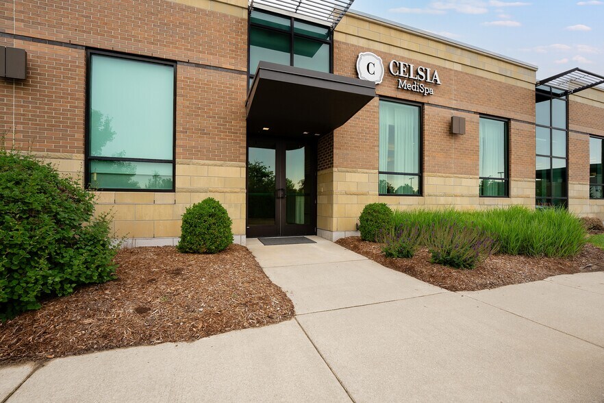More Photos Of 1450 Farr Rd, Norton Shores Medical For Lease