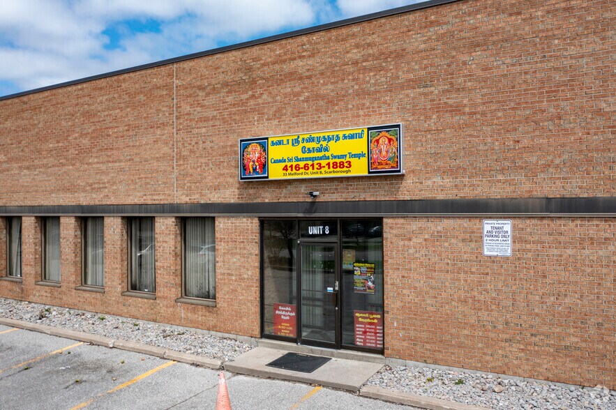 More Photos Of 33 Melford Dr, Toronto Warehouse For Lease