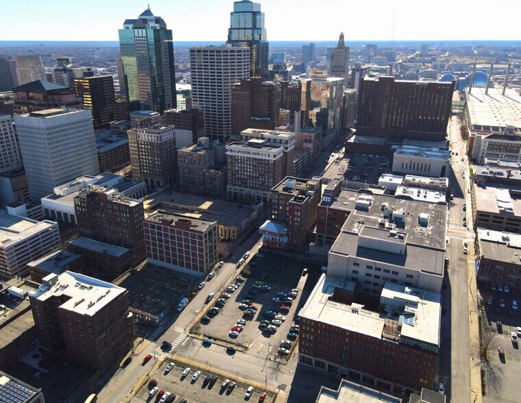 More Photos Of 205 W 9th St, Kansas City Land For Sale