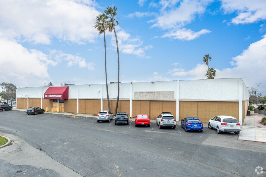 More Photos Of 24582 Hesperian Blvd, Hayward Freestanding For Lease