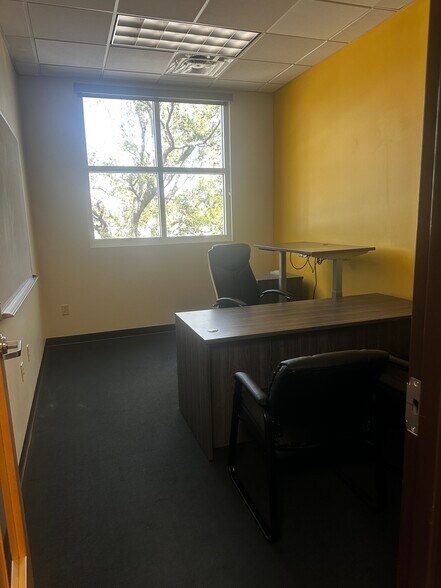 More Photos Of 4017 W Dr Martin Luther King Jr Blvd, Tampa Office For Sale
