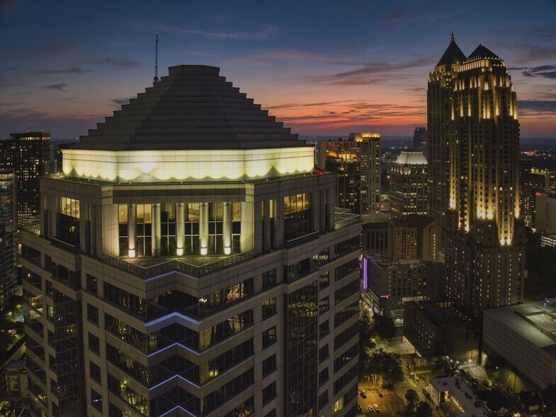 More Photos Of 1100 Peachtree St NE, Atlanta Office For Lease