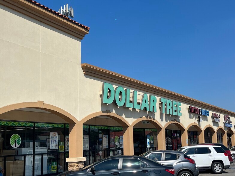 More Photos Of 10110-10138 Hammerly Blvd, Houston Unknown For Lease