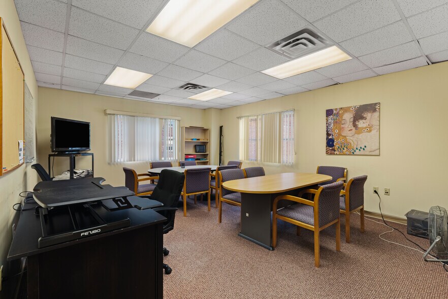 More Photos Of 461-467 Mt Prospect ave, Newark Healthcare For Sale