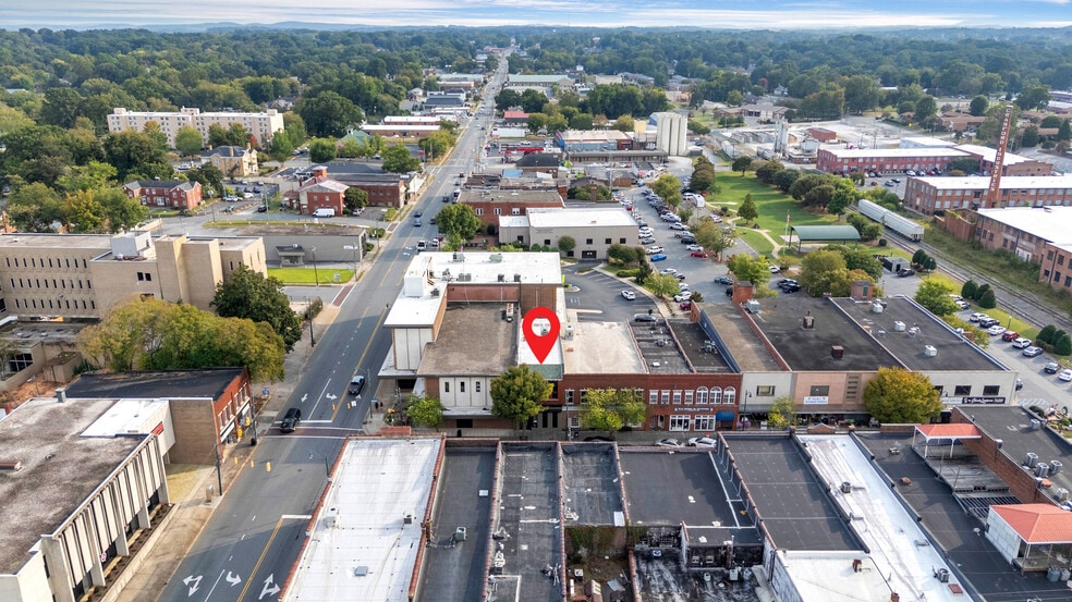 More Photos Of 111 Sunset Ave, Asheboro Office Residential For Sale