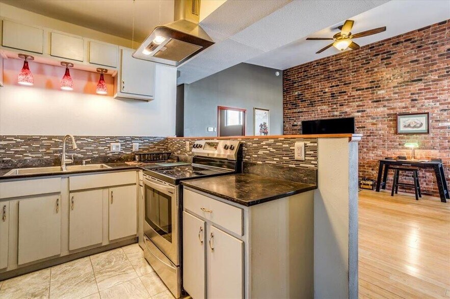 More Photos Of 116 E Pine Ave, El Dorado Apartments For Sale