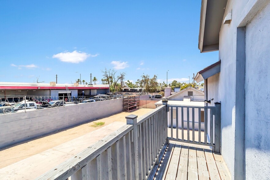 More Photos Of 517 S Lebaron St, Mesa Warehouse For Lease