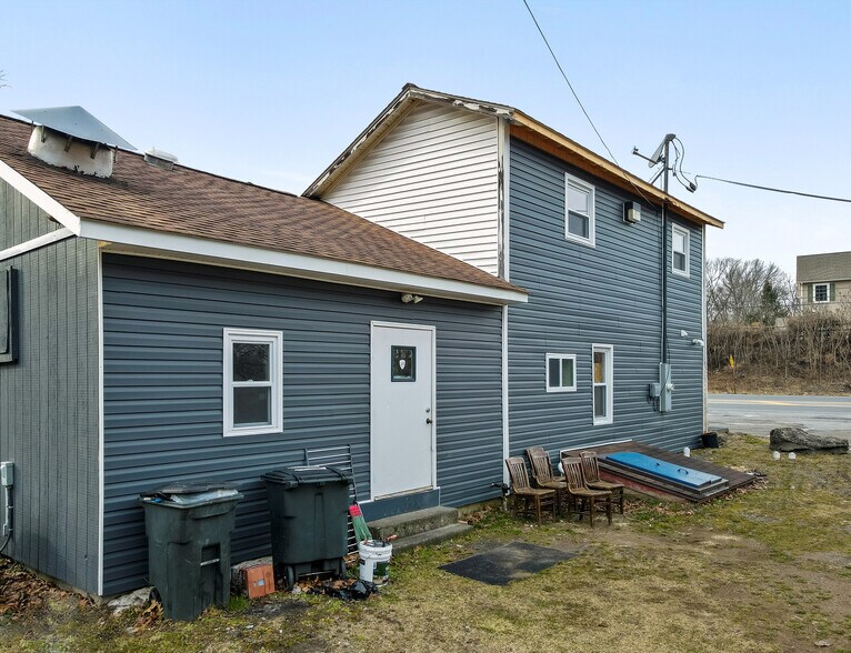 More Photos Of 2080 Milford Rd, East Stroudsburg Restaurant For Lease