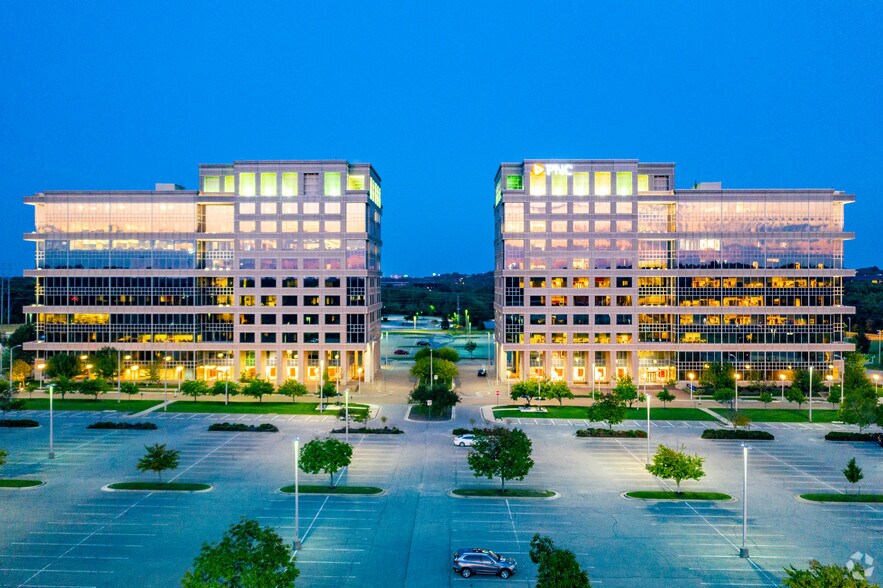 More Photos Of 10801 Mastin St, Overland Park Office For Lease