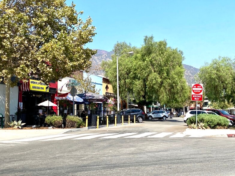 More Photos Of 5-11 Kersting Ct, Sierra Madre Storefront For Lease