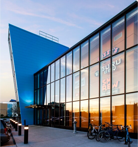 More Photos Of 300 W Martin Luther King Jr Pkwy, Des Moines General Retail For Lease