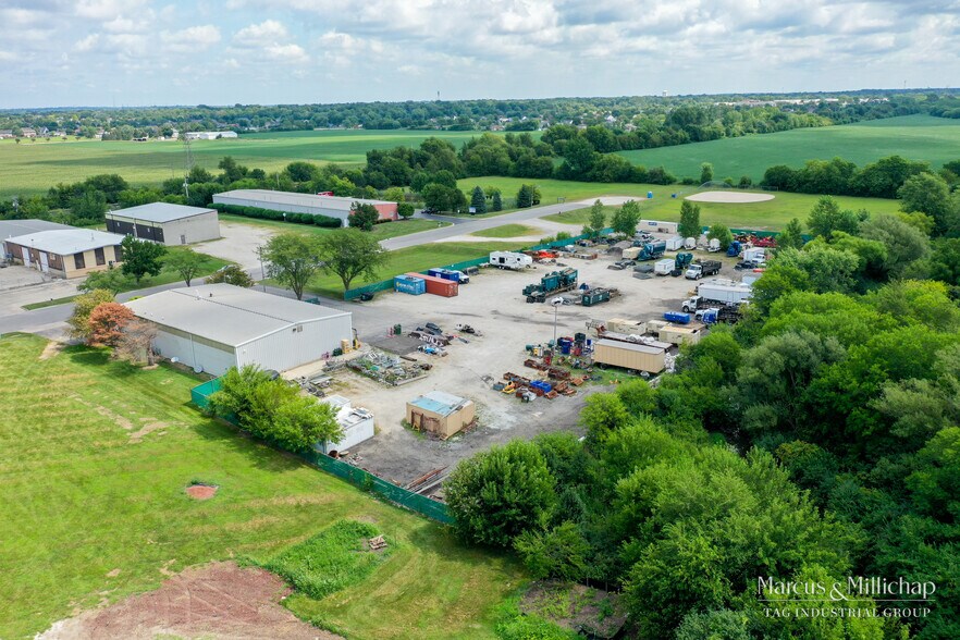 More Photos Of 900 Country Creek Dr, New Lenox Industrial For Sale