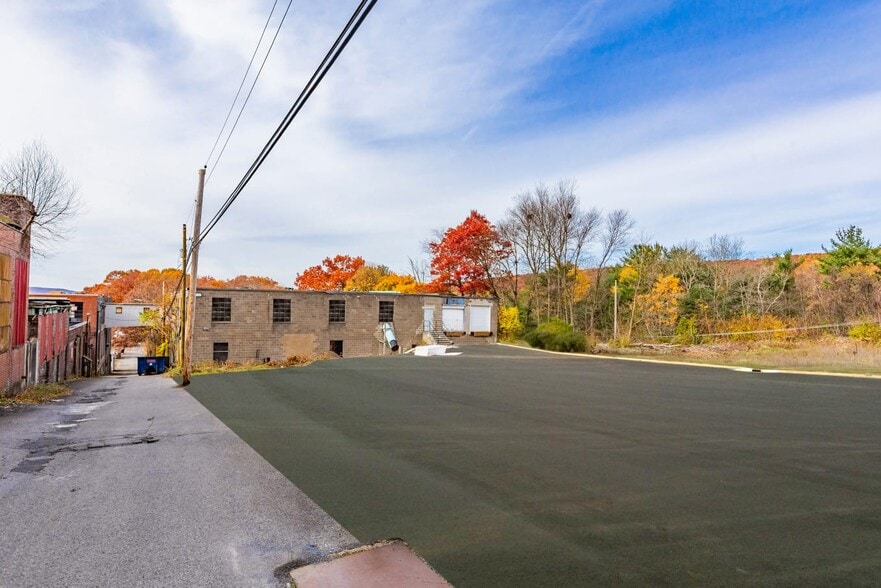 More Photos Of 1340-1400 Chestnut St, Kulpmont Manufacturing For Lease