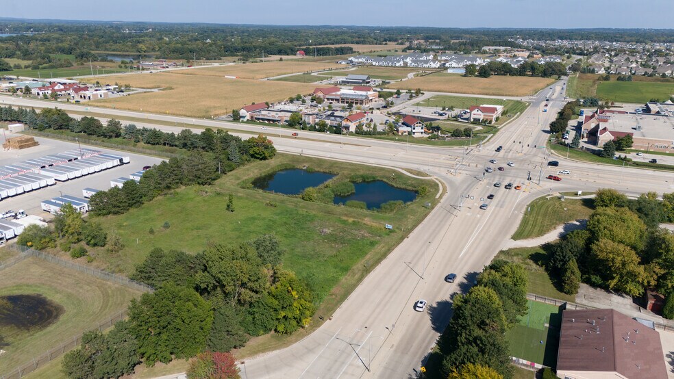 More Photos Of 36520 E Valley Rd, Oconomowoc Land For Sale