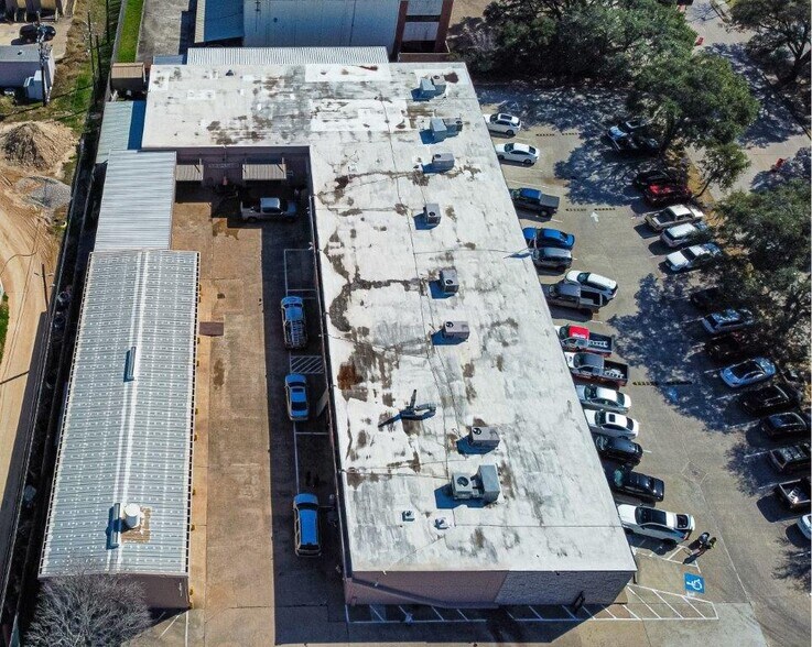 More Photos Of 16522-16536 Park Row, Houston Light Distribution For Lease