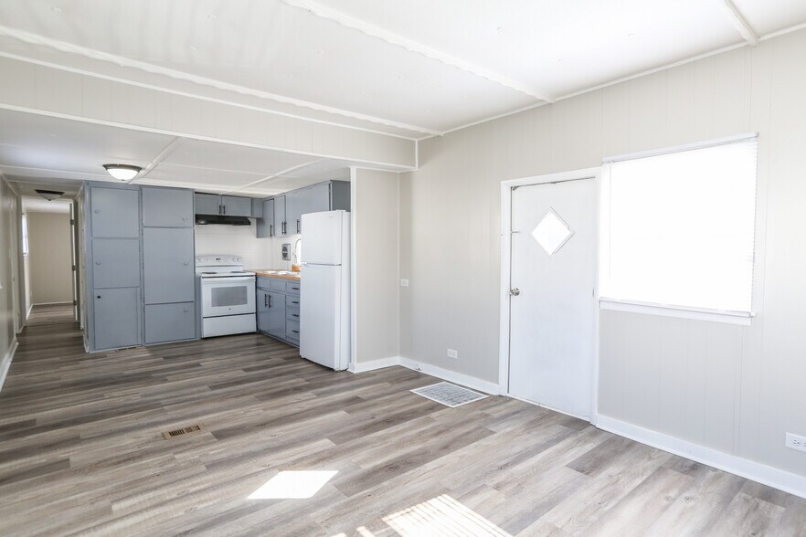 More Photos Of 306 Sundial Ln, Ladson Manufactured Housing Mobile Home Park For Sale