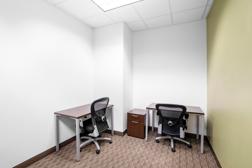 More Photos Of 400 Rella Blvd, Montebello Coworking Space