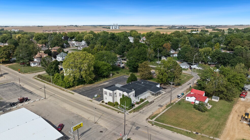 More Photos Of 110 E Dixon St, Polo Specialty For Sale