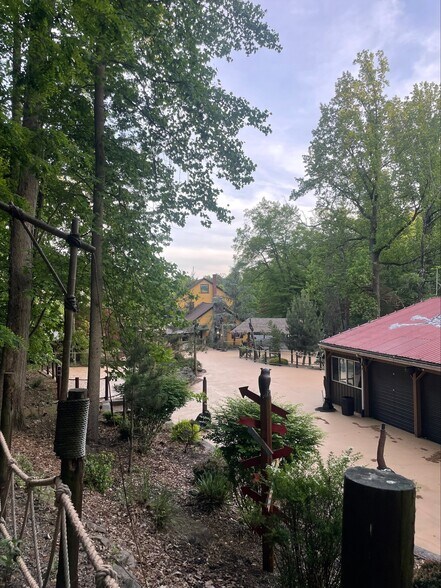 More Photos Of 2619 Hill Rd, Reading Restaurant For Sale