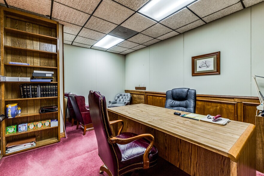More Photos Of 3301 Century Dr, Rowlett Manufacturing For Sale