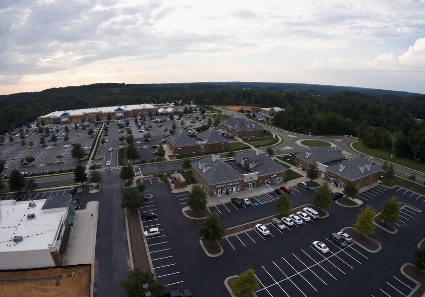 More Photos Of 525 Hampton Pointe Blvd, Hillsborough Unknown For Lease