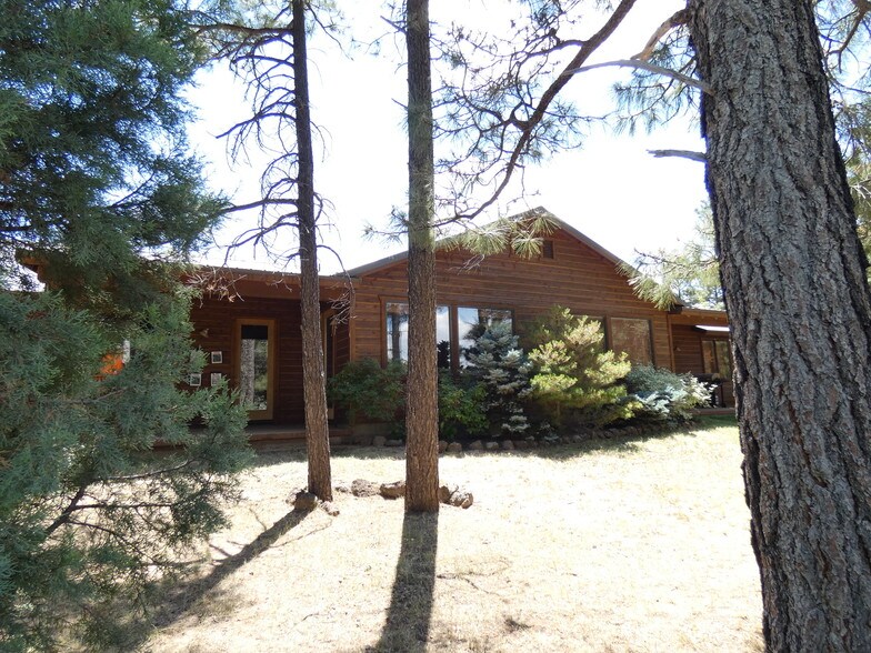 More Photos Of 541 N Clark Rd, Show Low Office For Lease