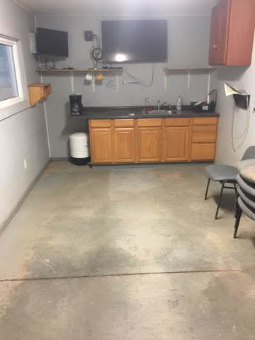 More Photos Of 132 104 Ave S, Killdeer Warehouse For Lease