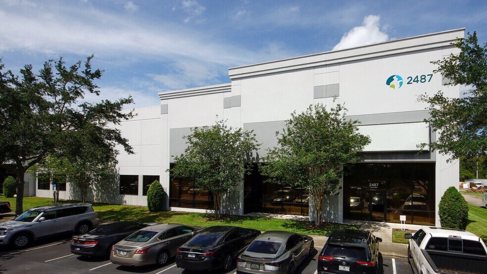 More Photos Of 2050 Tradeport Dr, Orlando Unknown For Lease