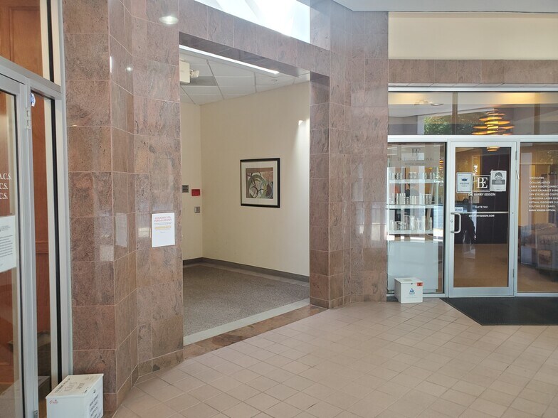 More Photos Of 10 Industrial Way E, Eatontown Office For Lease