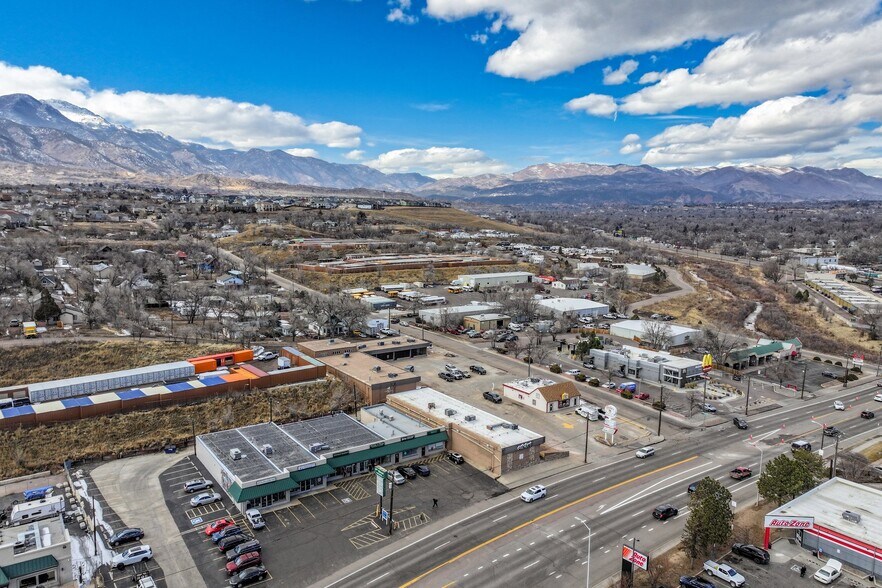 More Photos Of 402-410 S 8th St, Colorado Springs Unknown For Lease