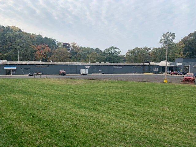 More Photos Of 622 Langley Ave, Saint Joseph Warehouse For Lease