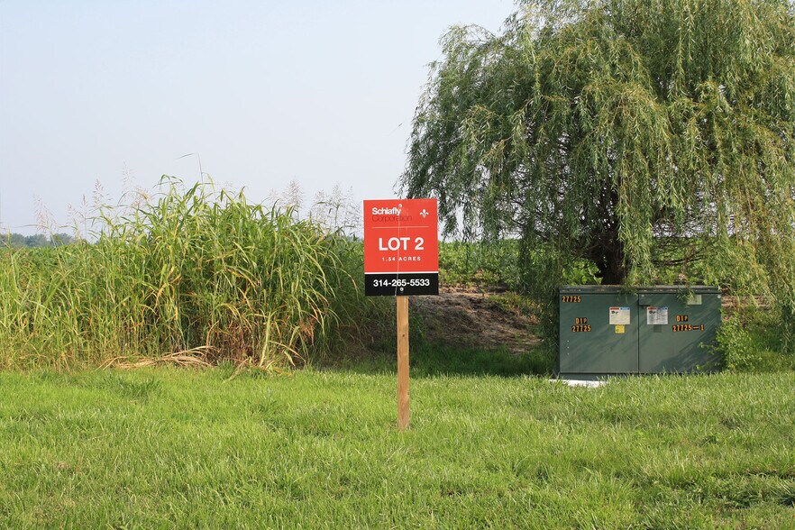 More Photos Of Wings Corporate Dr, Chesterfield Land For Sale