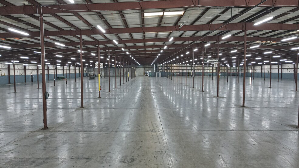 More Photos Of 234 Industrial Park Rd, Abbeville Manufacturing For Sale