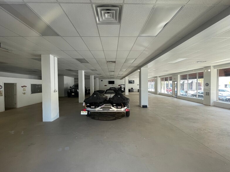 More Photos Of 665-679 Bloomfield Ave, Montclair Freestanding For Lease