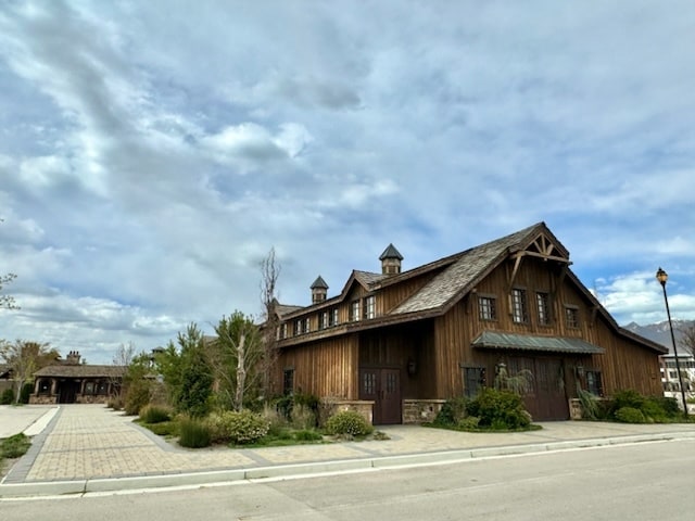 More Photos Of 382 S Evermore Ln, Pleasant Grove Lodge Meeting Hall For Sale