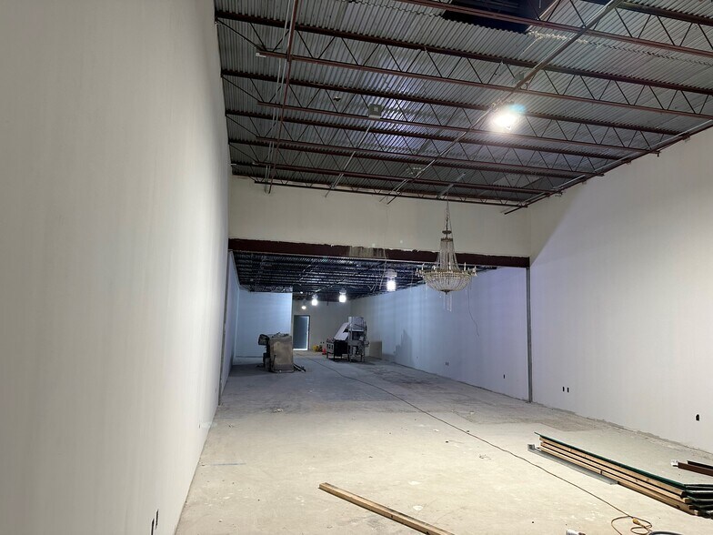 More Photos Of 4501 S Padre Island Dr, Corpus Christi Restaurant For Lease