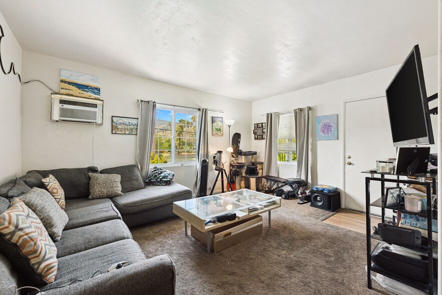 More Photos Of 1674 S Via Salida, Palm Springs Apartments For Sale